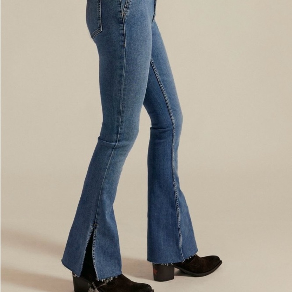 Free People. Size 26. Split flare slim fit jeans